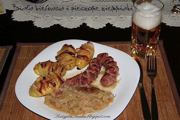 Biała kiełbasa z pieczonymi ziemniakami