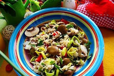 Potrawka z ryżu z pieczarkami bobem i miruną