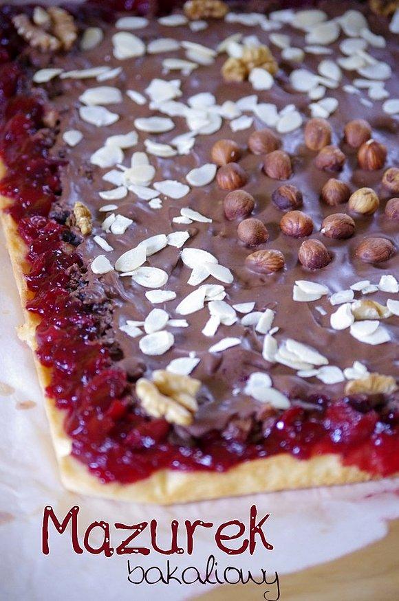 Mazurek bakaliowy z czekoladą