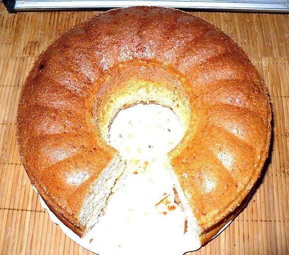 Babka migdałowa