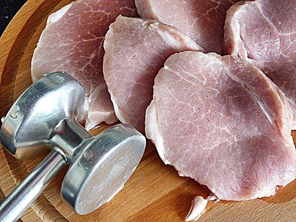 Soczyste miękkie schabowe chrupiące na zewnątrz