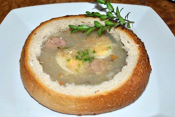 Barszcz biały na zakwasie z kaszą