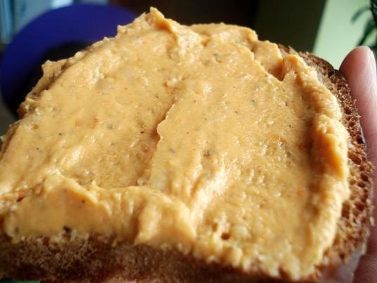 Hummus ze słodkich ziemniaków