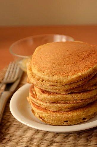 Pancakes na musie jabłkowym