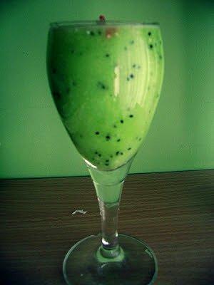 Kiwi do smoothie - zdrowy i orzeźwiający przepis