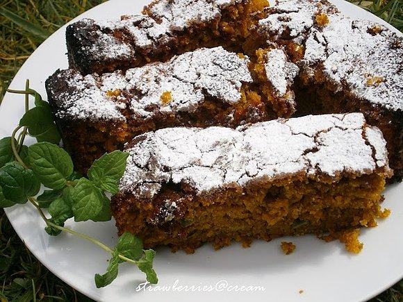 Zdrowsze ciasto marchewkowe