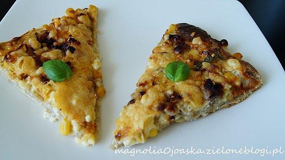 Pizza z kurczakiem i kukurydzą