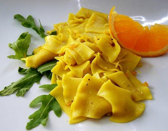 Makaron na cytrusowo-pikantnie