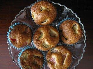 Muffinki z rabarbarem