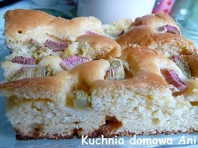 Ciasto drożdżowe z rabarbarem