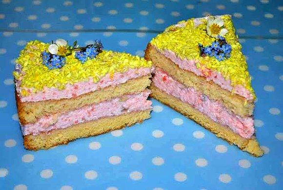 Tort z malinową pianką