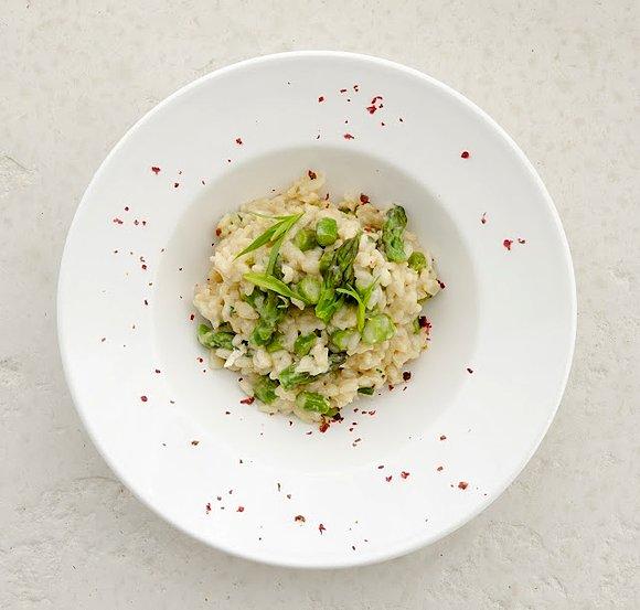 Risotto ze szparagami i kozim serem