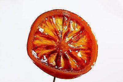 Mazurek z kandyzowaną skórką pomarańczową