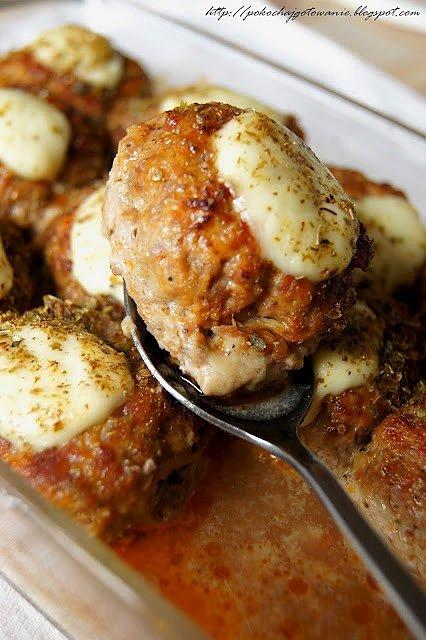 Mielone zapiekane z mozzarellą