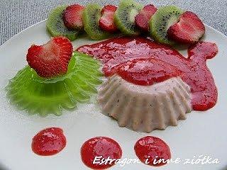 Truskawkowa panna cotta z galaretką i wanilią