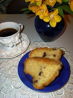 Babka z paseczkiem czekoladowym