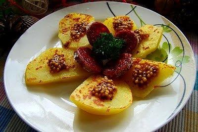 Grillowane ziemniaczki z salami
