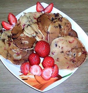 Truskawkowo czekoladowe pancakes