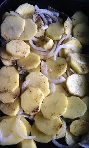 Zapiekanka ziemniaczana