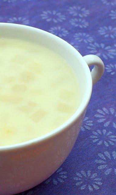 Delikatna zupa szparagowa