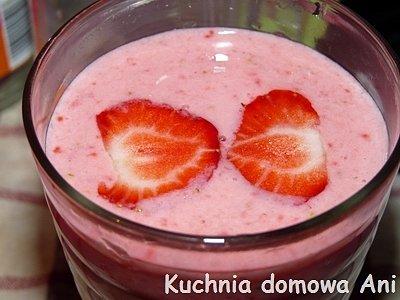 Koktajl truskawkowy