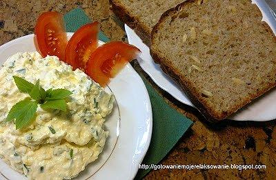 Pasta jajeczno-twarogowa z miętą