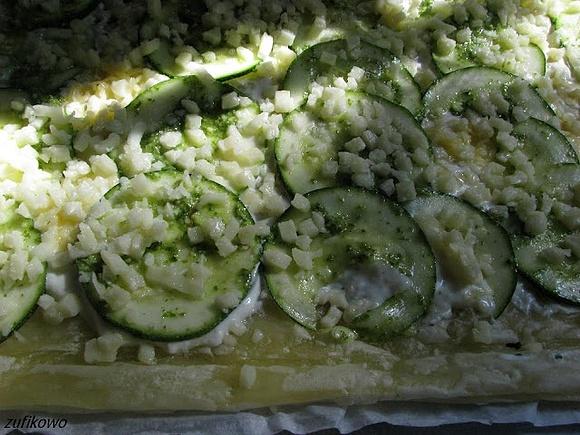 Szybka tarta z cukinią i serkiem wieluńskim