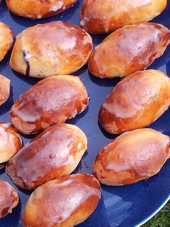 Jagodzianki cynamonowe na sezon jagodowy