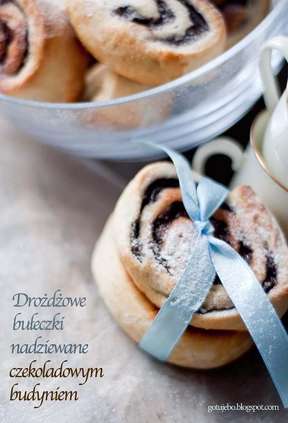 Drożdżowe ślimaczki