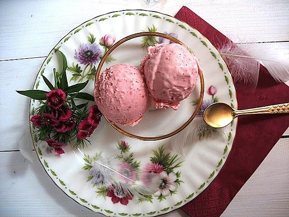 Najlepsze lody truskawkowe