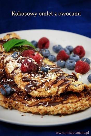 Kokosowy omlet z owocami