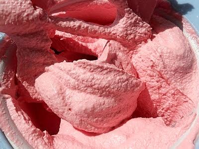 Lody malinowe