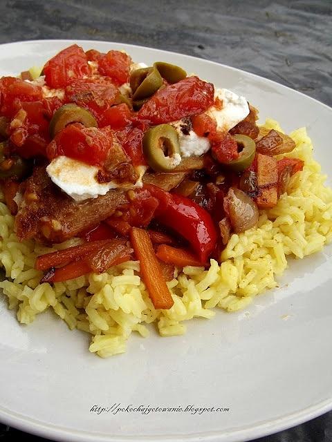 Ryba z warzywami i serem ricotta