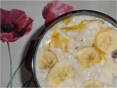 Owsianka z bananami na śniadanie