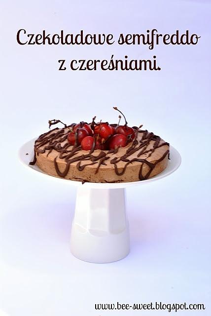 Czekoladowe semifreddo z czereśniami