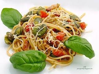 Letnie spaghetti z bobem