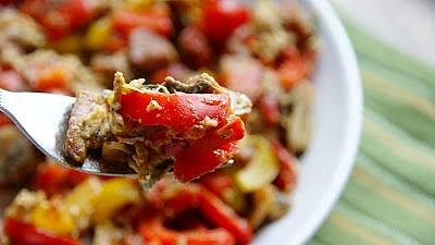 Warzywnica – danie warzywne z pieczarek i papryk