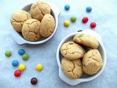 Ciasteczka z masłem orzechowym i M&M's