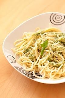 Proste pesto do makaronu ziołowe