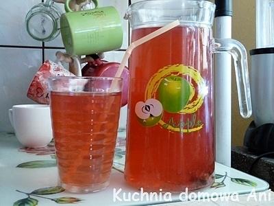 Kompot wiśniowo-agrestowy z miętą