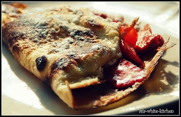 Omlet z truskawkami