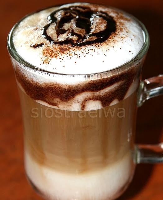 Latte macchiato - jak przygotować pyszne latte macchiato w domu