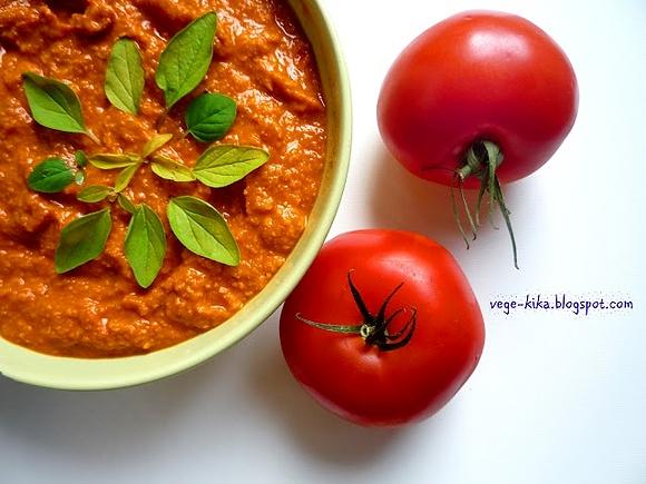 Hiszpania w kuchni! Sos romesco do nachos i warzyw