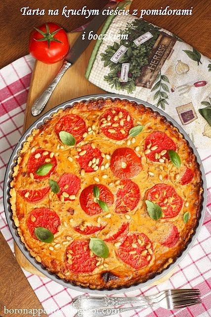 Tarta na kruchym cieście z pomidorami i boczkiem