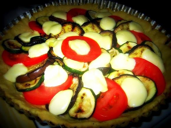 Tarta z cukinią, bakłażanem i mozzarellą