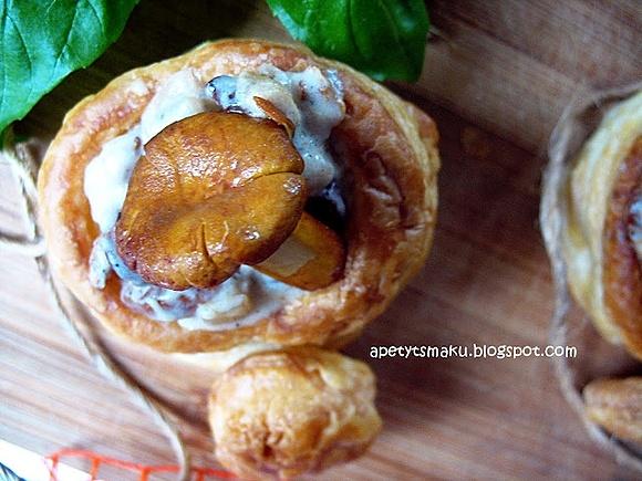 Vol-au-Vent z grzybami i kurkami