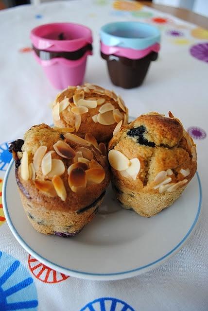 Muffinki z borówkami na maślance