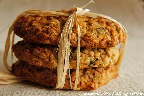 Ciasteczka musli ze słonymi orzeszkami