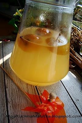 Kompot z jabłek