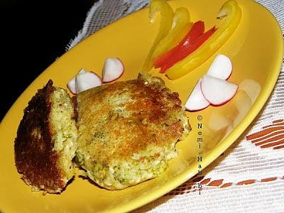 Placuszki brokułowo-fasolowo-twarogowe
